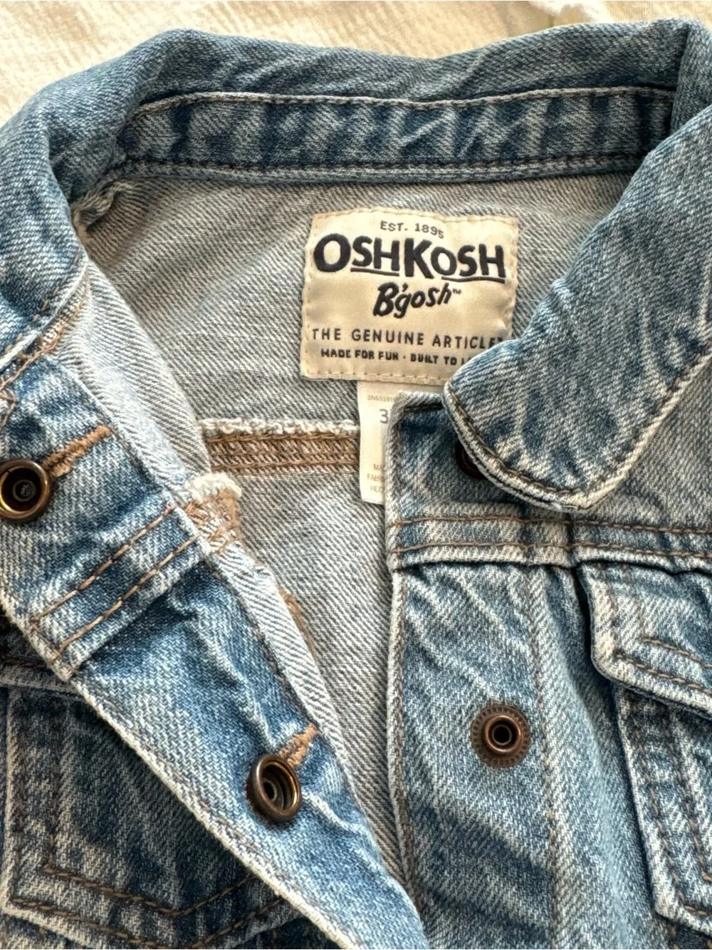 Girls 3T Denim Jacket & Long Sleeve T-Shirt Lot | OshKosh B'gosh and Cat & Jack